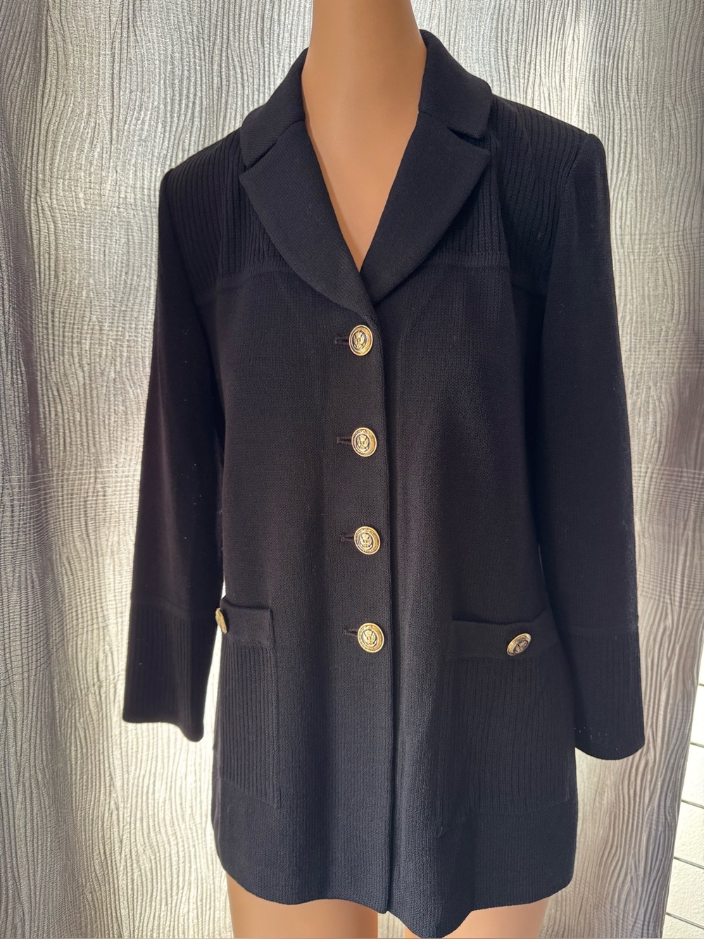 ST JOHN Basics Black Santana Knit Classic Button-Front Women's Jacket Size 4